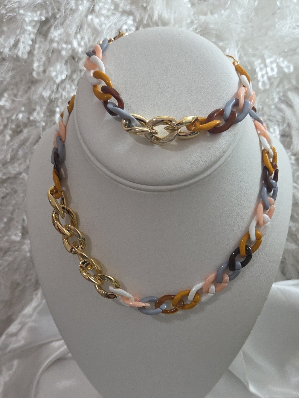 Multicolor Resin & Gold Chain Necklace and Bracelet Set